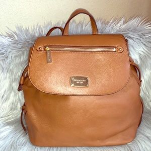 Michael Kors Bedford zip large backpack
